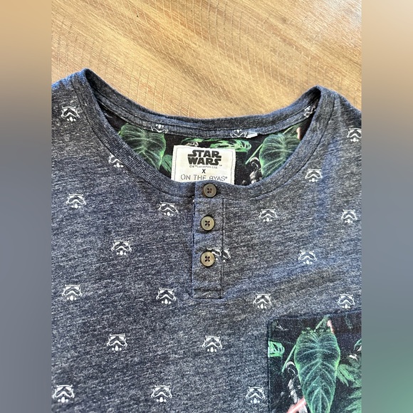 Star Wars Grey/blue T-Shirt Stormtrooper Darth Vader Casual Button Official L - Picture 6 of 13